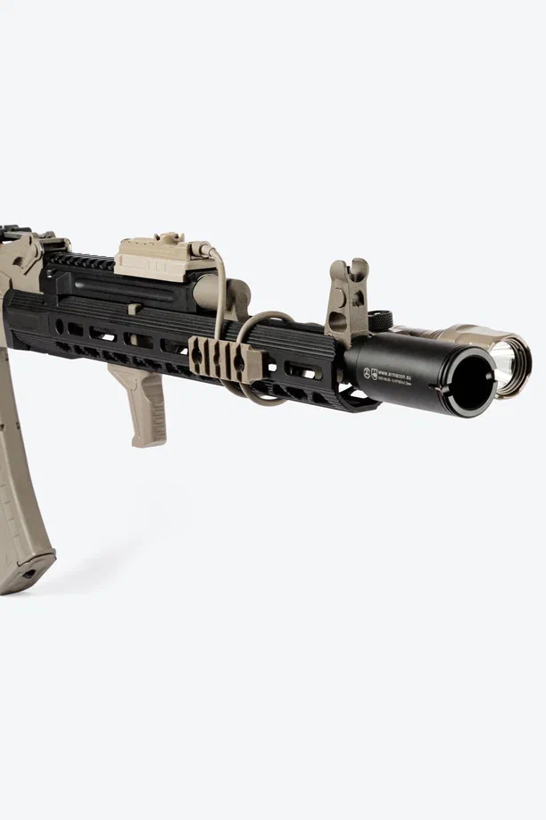 Планка пикантинни.jpg