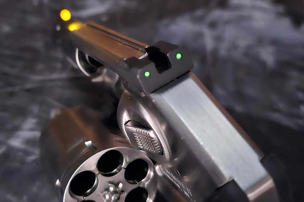 Новые ночные прицелы R3D для револьвера Kimber K6s