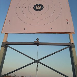 Мишень для F-class. Такую мишень поражают на дистанциях от 300, до 1200 ярдов.