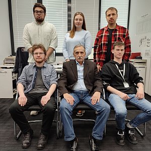 Коллектив бюро баллистического оружия Концерна Калашников. На общем фото: второй ряд, крайний справа – Павел Веревкин.